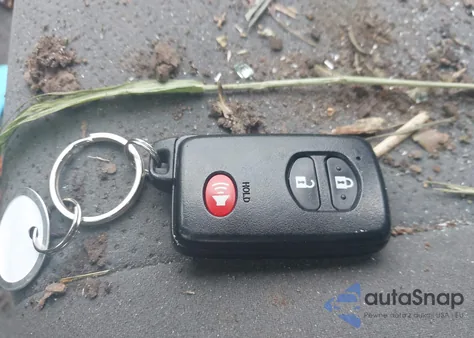 2010 Toyota Prius Iii z USA, uszkodzony, nr VIN JTDKN3DUXA0114369